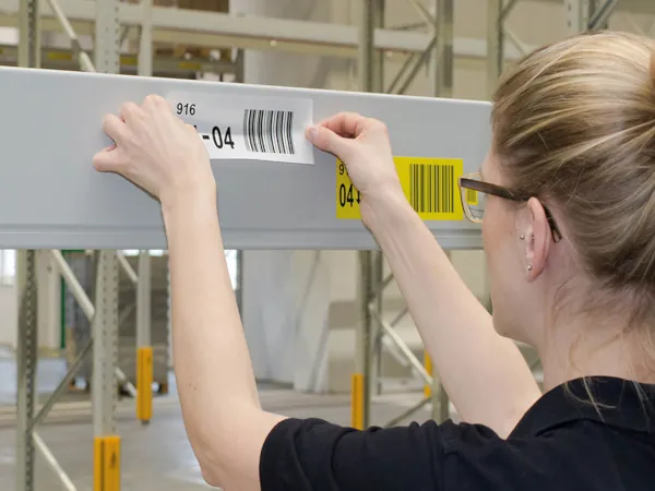 Lageretiketten und Regaletiketten